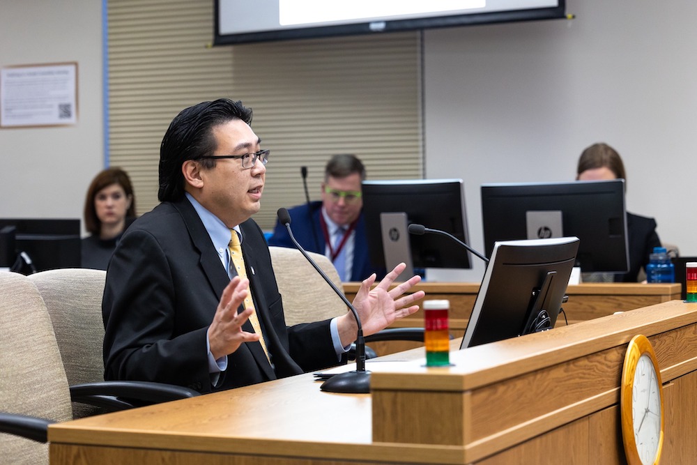Senate committee unanimously confirms Mike Fong as Washington State Commerce Director